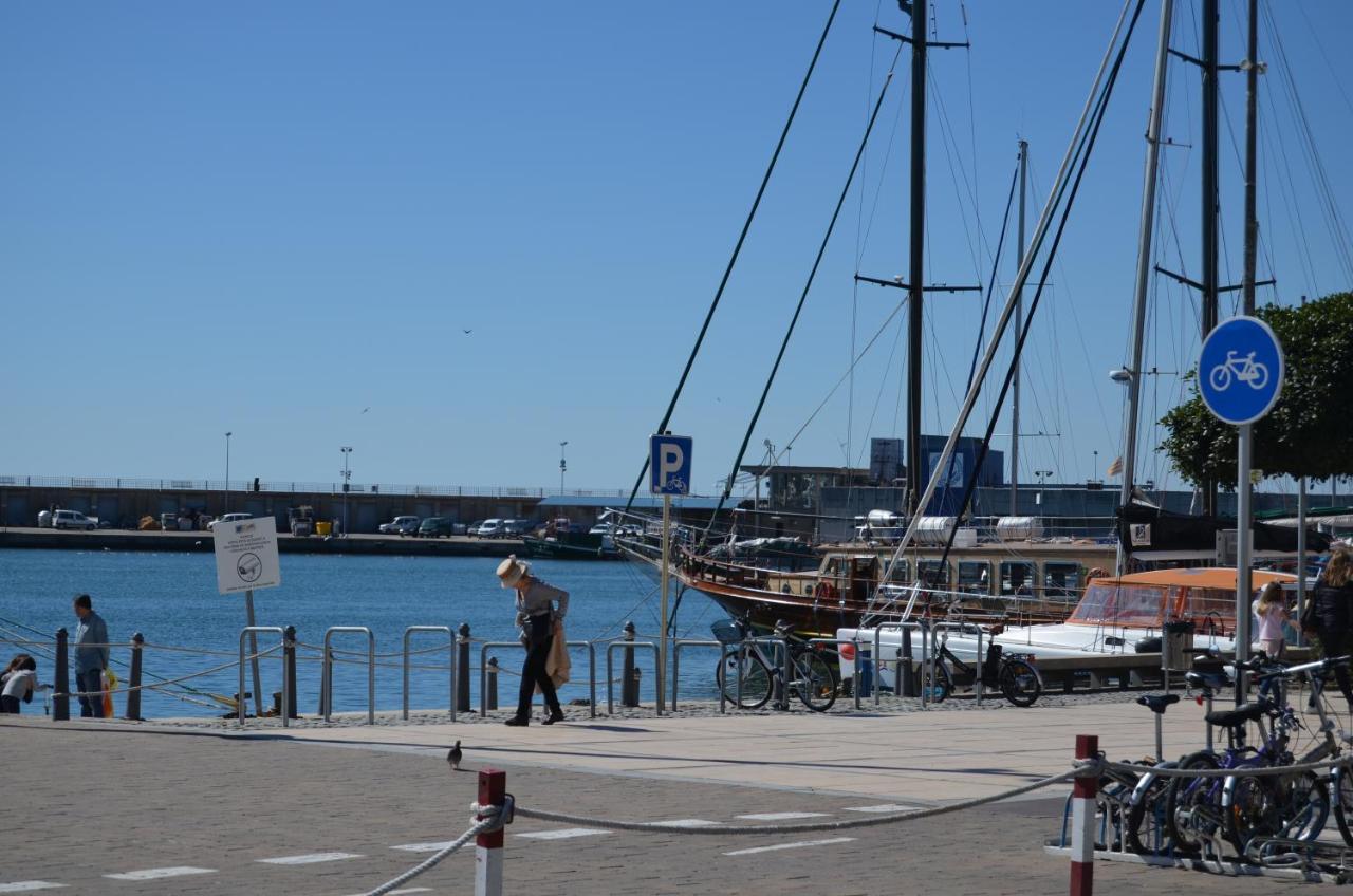 Golive De Mar Apartment Cambrils Bagian luar foto
